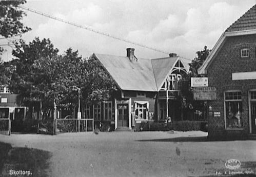 Café. Carl Wingren.